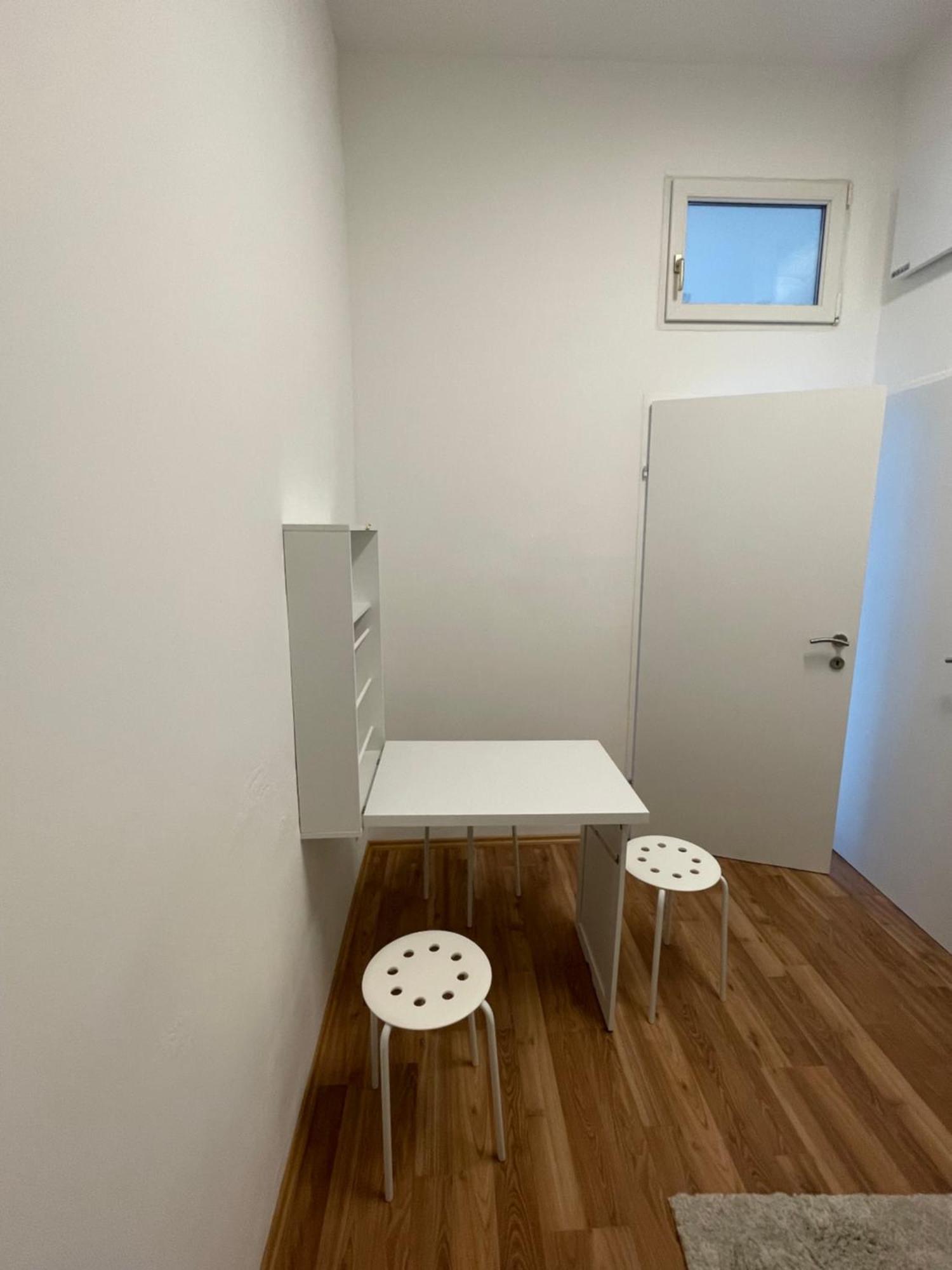 Central Mini Apartment Rhg 1 Виена Екстериор снимка
