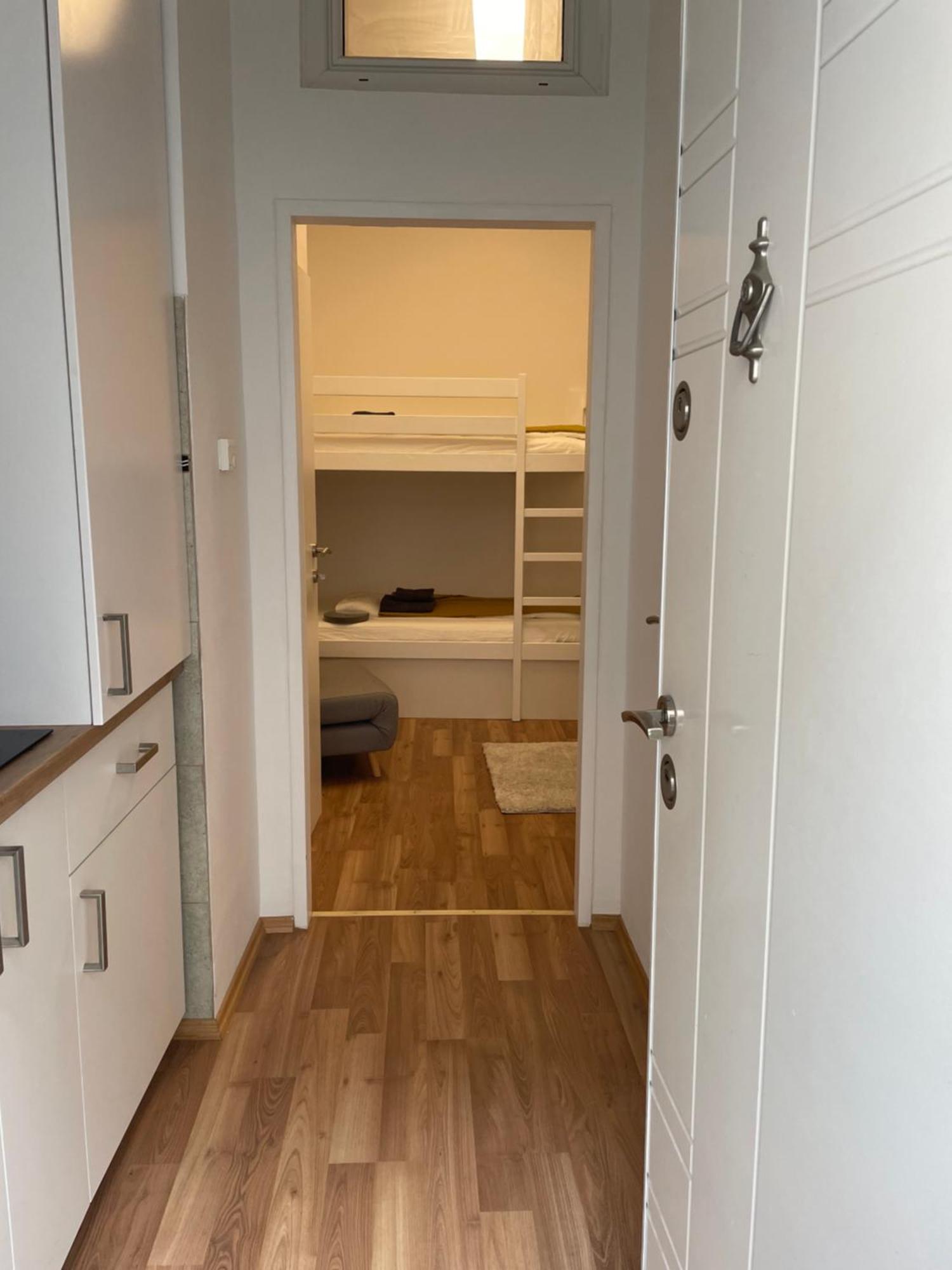 Central Mini Apartment Rhg 1 Виена Екстериор снимка