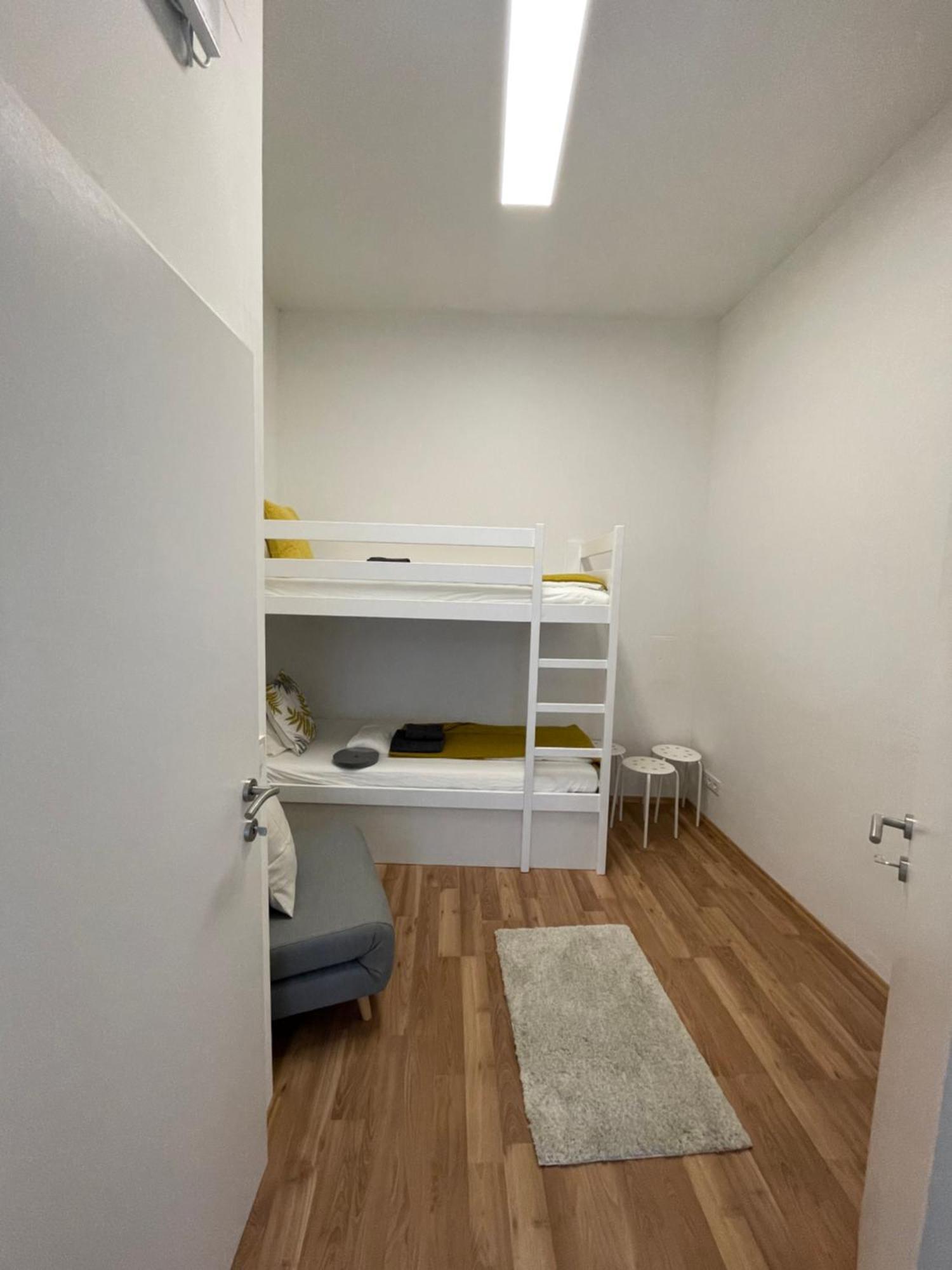 Central Mini Apartment Rhg 1 Виена Екстериор снимка