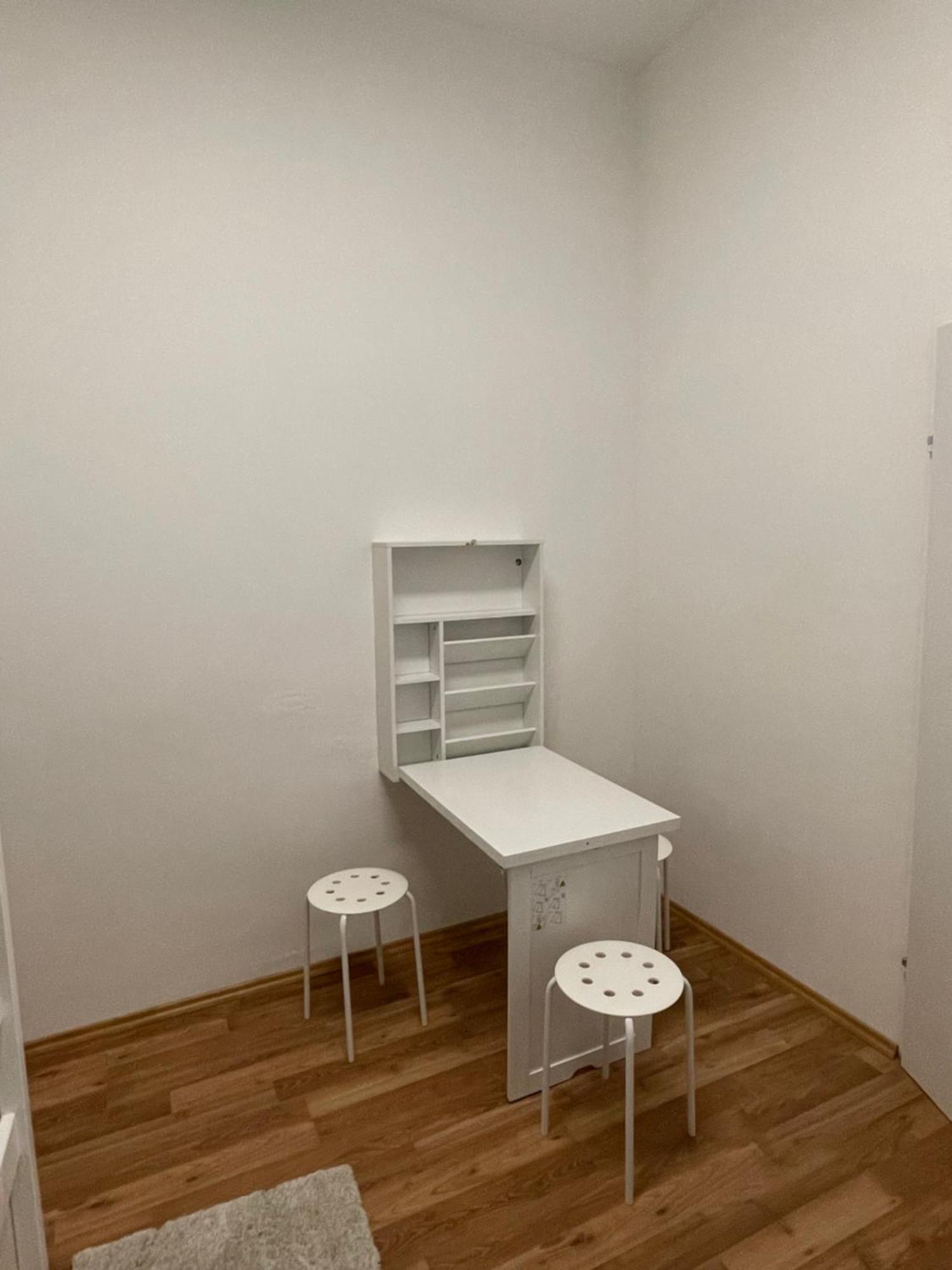 Central Mini Apartment Rhg 1 Виена Екстериор снимка